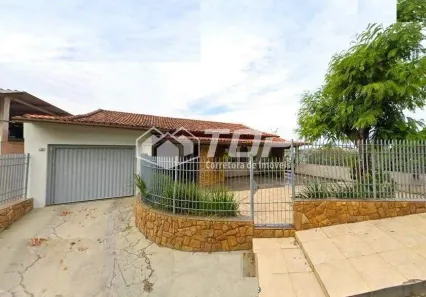 Casa com 3 Quartos à venda, 196m² no Vila Rica, Cachoeiro de Itapemirim