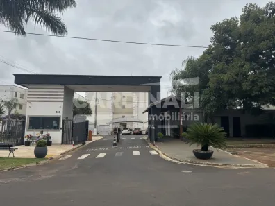 Apartamento com 2 Quartos para alugar, 40m² no Parque Fehr, São Carlos