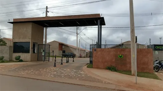 Casa com 2 Quartos à venda, 50m² no Vila Popular, Itapetininga