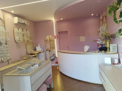 Ponto Comercial à venda, 50m² no Setor Bueno, Goiânia