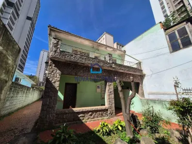 Casa com 5 Quartos à venda, 254m² no Vila Gumercindo, São Paulo