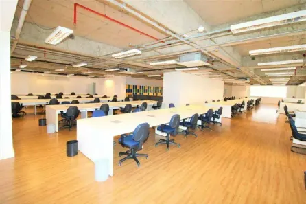 Prédio Comercial para alugar, 1137m² no Tamboré, Barueri