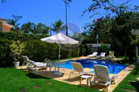 Casa de Condomínio com 4 Quartos à venda, 252m² no Jardim Acapulco, Guarujá