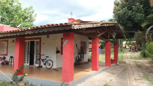 Fazenda/Sítio com 3 Quartos à venda, 250m² no Centro, Inconfidentes