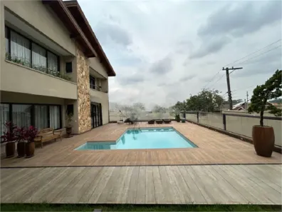 Sobrado com 5 Quartos à venda, 610m² no Vila Albertina, São Paulo