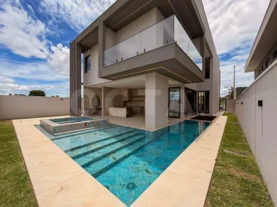 Casa com 4 Quartos à venda, 335m² no Jardim Sul, Uberlândia