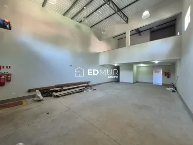 Galpão/Depósito/Armazém para alugar, 190m² no Vila Linda, Santo André
