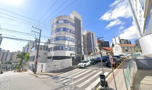 Prédio Comercial para alugar, 600m² no Centro, Florianópolis