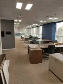 Sala Comercial para venda ou aluguel, 303m² no Jardim das Acácias, São Paulo