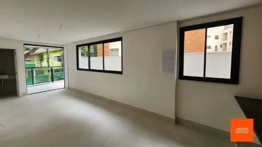 Apartamento com 3 Quartos à venda, 138m² no Santo Antônio, Belo Horizonte