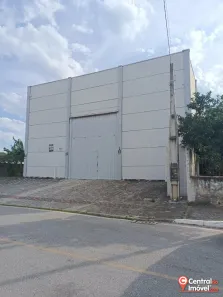 Galpão/Depósito/Armazém para alugar, 210m² no Monte Alegre, Camboriú