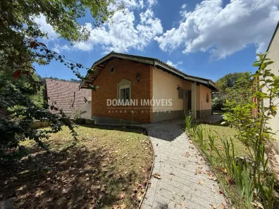 Casa com 3 Quartos à venda, 225m² no Abernéssia, Campos do Jordão