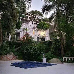 Casa de Condomínio com 4 Quartos para alugar, 500m² no Caraguatá, Mairiporã
