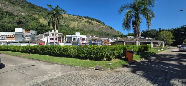 Casa com 4 Quartos para alugar, 180m² no Vargem Grande, Rio de Janeiro