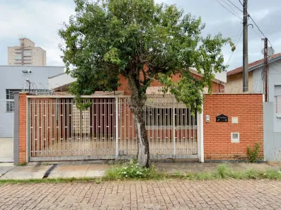 Casa com 2 Quartos à venda, 160m² no Centro, Araraquara