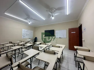 Prédio Comercial para alugar, 367m² no Santa Cruz, Americana