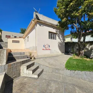 Casa com 2 Quartos para alugar, 145m² no Ouro Preto, Belo Horizonte