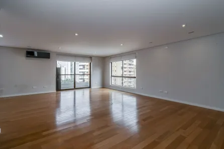 Apartamento com 3 Quartos à venda, 186m² no Vila Uberabinha, São Paulo