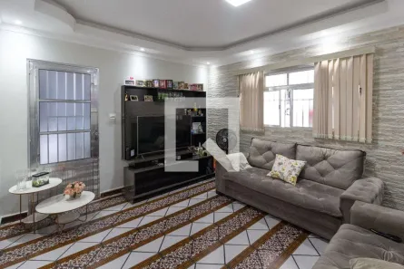 Casa com 5 Quartos à venda, 378m² no Jardim Adriana, Guarulhos