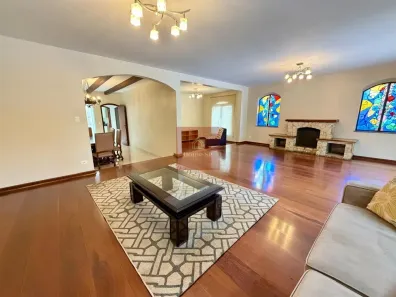 Sobrado com 4 Quartos para alugar, 450m² no Planalto Paulista, São Paulo