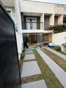 Casa com 3 Quartos à venda, 200m² no Ajuda de Baixo, Macaé