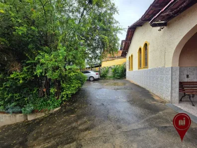 Casa com 4 Quartos à venda, 294m² no Jardim América, Belo Horizonte