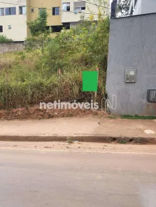 Lote/Terreno à venda, 600m² no Oswaldo Barbosa Pena II, Nova Lima