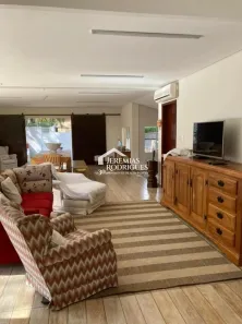 Casa de Condomínio com 8 Quartos para alugar, 2000m² no Chácaras Cataguá, Taubaté