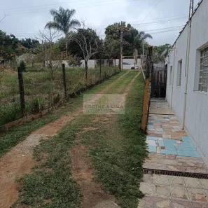 Fazenda/Sítio com 3 Quartos à venda, 170m² no Loteamento Chácaras Ingrid, Taubaté