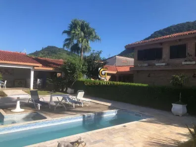 Sobrado com 8 Quartos à venda, 600m² no Sumaré, Caraguatatuba