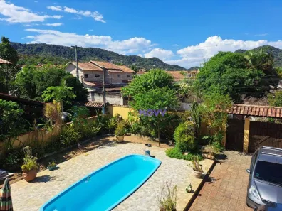 Casa com 3 Quartos à venda, 233m² no Itaipu, Niterói