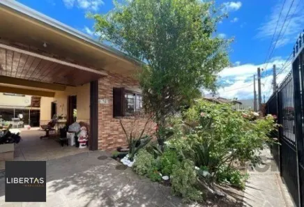 Casa com 4 Quartos à venda, 240999m² no Vila Márcia, Cachoeirinha