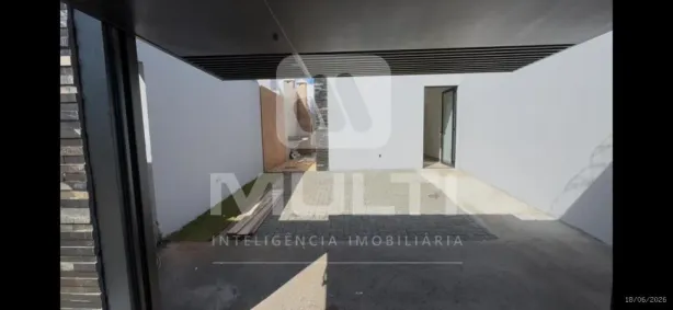 Casa com 3 Quartos à venda, 94m² no Laranjeiras, Uberlândia