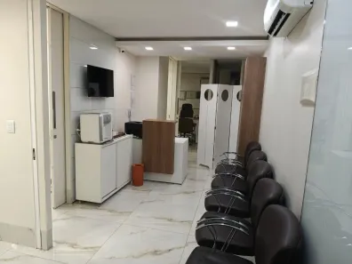 Sala Comercial à venda, 80m² no Jardim Goiás, Goiânia