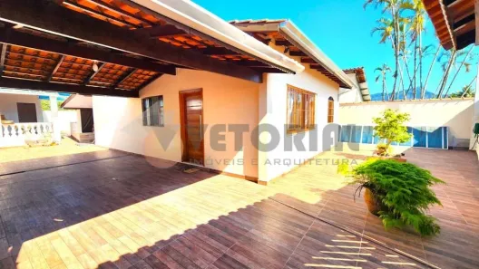 Casa com 3 Quartos à venda, 154m² no Pontal de Santa Marina, Caraguatatuba