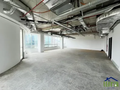 Sala Comercial para alugar, 380m² no Alphaville Industrial, Barueri
