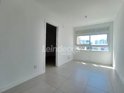 Apartamento com 1 Quarto para alugar, 31m² no Centro Histórico, Porto Alegre