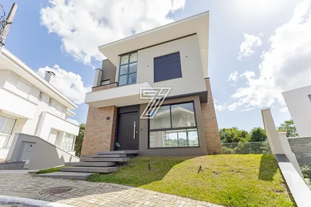 Casa de Condomínio com 3 Quartos à venda, 357m² no São Braz, Curitiba