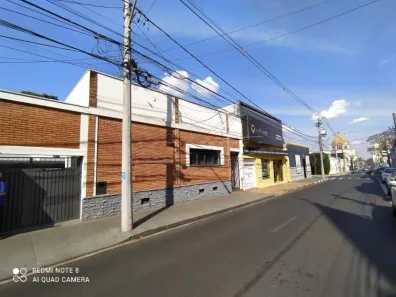 Imóvel Comercial com 3 Quartos à venda, 201m² no Centro, Araraquara