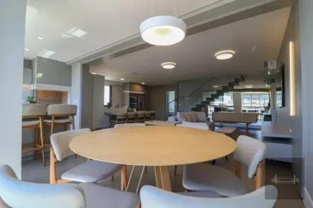 Apartamento com 3 Quartos à venda, 165m² no Jurerê, Florianópolis