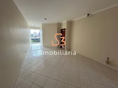 Apartamento com 3 Quartos para alugar, 100m² no Santa Mônica, Uberlândia