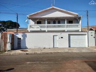 Casa com 4 Quartos à venda, 362m² no Pompéia, Piracicaba