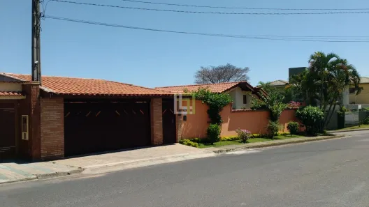 Casa com 2 Quartos à venda, 146m² no Jardim do Lago, Atibaia