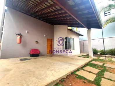 Casa com 2 Quartos à venda, 120m² no Buritis, Pouso Alegre