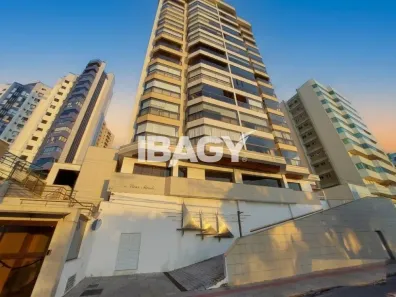 Apartamento com 3 Quartos para alugar, 171m² no Agronômica, Florianópolis