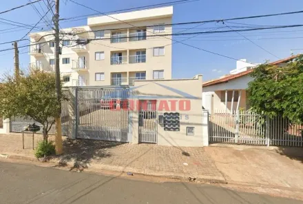 Apartamento com 2 Quartos para alugar, 40m² no Cidade Jardim, São Carlos