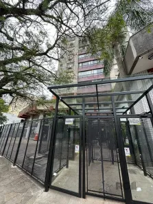 Apartamento com 2 Quartos para alugar, 88m² no Floresta, Porto Alegre