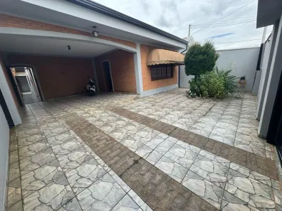 Casa com 3 Quartos à venda, 183m² no Jardim Paulistano, Americana