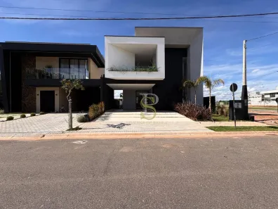 Casa de Condomínio com 3 Quartos à venda, 300m² no Vila Santista, Atibaia