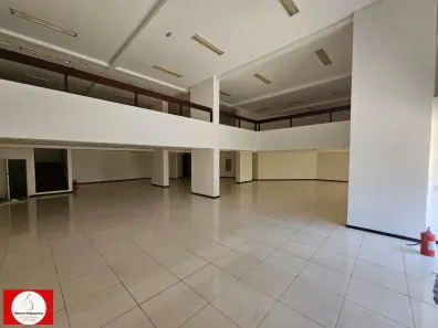 Ponto Comercial à venda, 500m² no Caminho das Árvores, Salvador